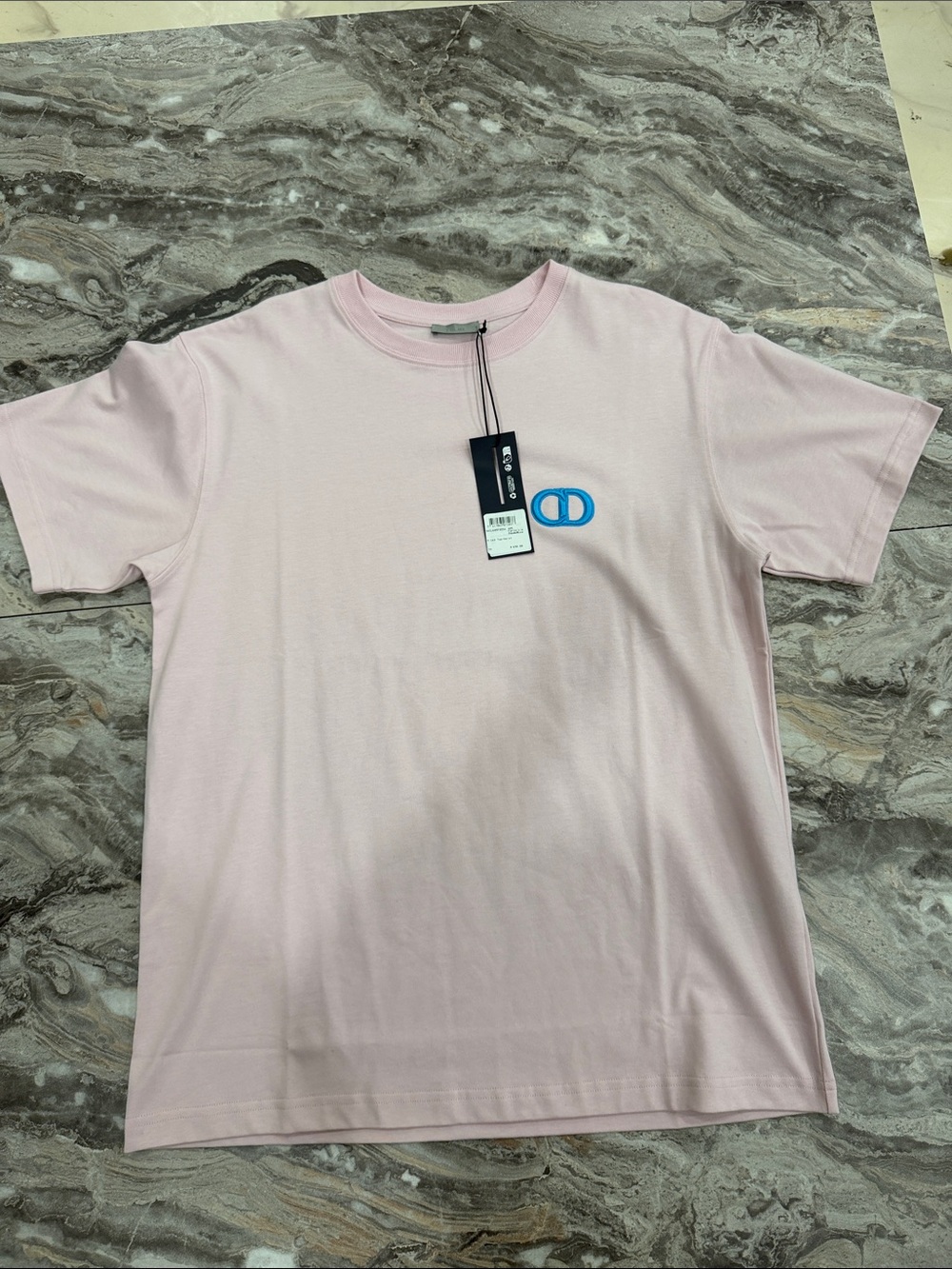 AUTHENTIC Men's Pink Logo Crewneck T-Shirt UNWORN